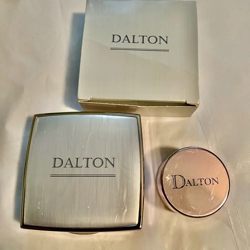 Luxury Fair Cream Compact and Lip Balm Lisa Lou Set Dalton